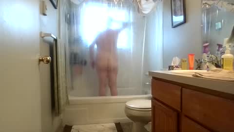 silverdragon70 online show from December 15, 9:55 pm