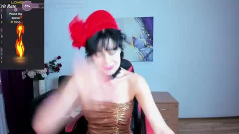 Silvia Wallec online show from July 18, 5:09 am