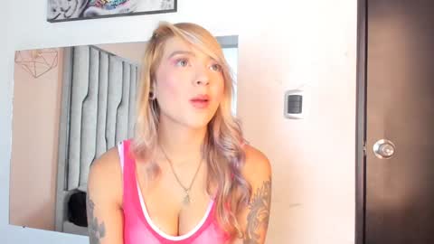 Silvy Layton online show from January 15, 2:46 pm