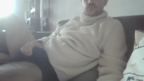 Sam online show from December 6, 2:00 pm