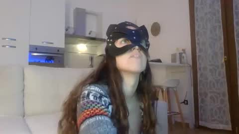 WolfIzzy online show from February 5, 5:49 pm