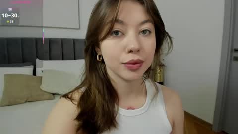 SimonaGerry online show from April 26, 4:32 am