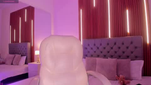 simonastar_ online show from February 11, 1:48 pm