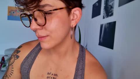 Sim. online show from November 9, 4:10 pm