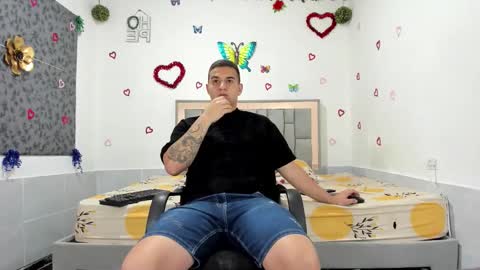 SIMON KELER online show from September 16, 2:57 am