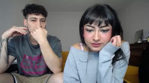 Sofi wed. - sat. 11am - 11 pm and Santi with Sofi sun.. - tue. 11 am - 5 pm  europe online show from October 29, 11:23 am