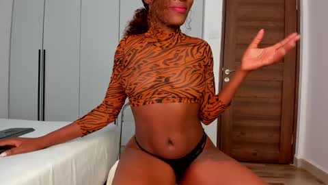 sincerre9_tara online show from March 10, 10:30 am