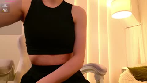 sindell_cryell online show from June 25, 9:20 pm