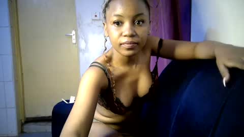 sinfullyyours60 online show from July 27, 11:35 pm