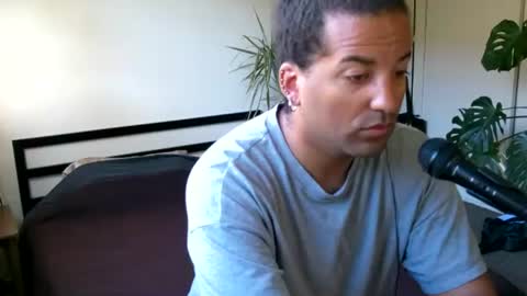 singoutloud37 online show from March 12, 4:00 pm