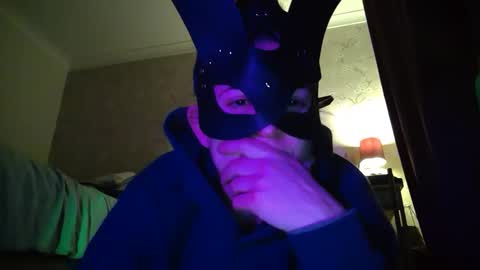 Hazel Louise online show from November 26, 5:10 pm