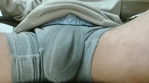 AlphaMaster Rodrick online show from September 27, 6:11 am