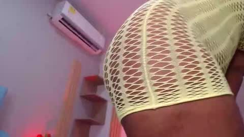 Elyzabeth online show from March 20, 6:24 pm