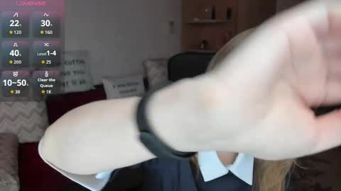 sirenasilk online show from April 11, 11:14 am