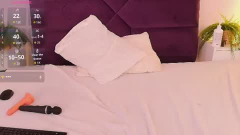 sirenyrouss online show from July 8, 10:24 pm