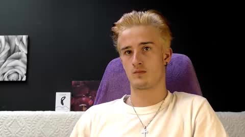 SirReedy online show from March 15, 6:22 pm