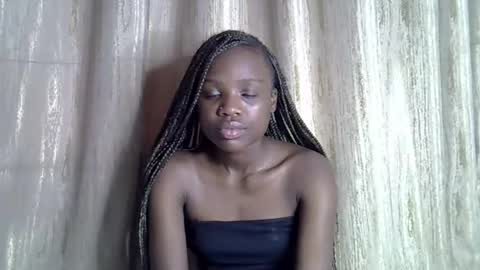 shannie online show from November 30, 8:54 am