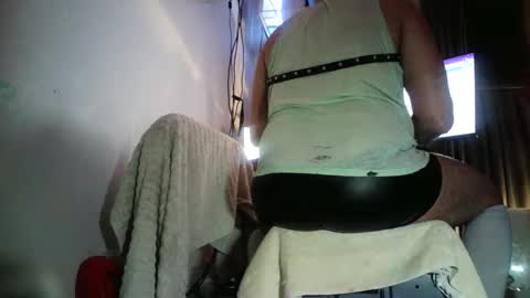 Snapshot of sissyboilooking chatting on September 25, 6:26 pm RESPONDS WELL TO ... online show from September 25, 6:26 pm