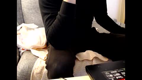 Snapshot of sissyboyforyoui chatting on January 20, 3:50 pm looking for older male ore female to use me sexually and be good to me ahhhhh online show from January 20, 3:50 pm