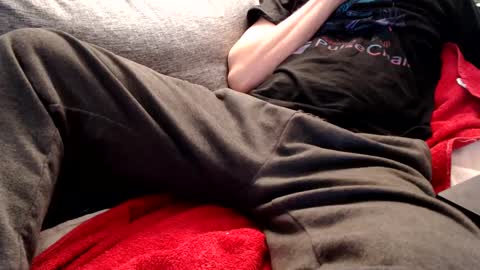 Snapshot of sissyboyforyoui chatting on January 6, 11:09 pm looking for older male ore female to use me sexually and be good to me ahhhhh online show from January 6, 11:09 pm