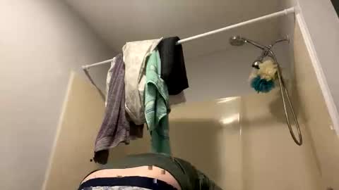 sissybtchboi online show from May 22, 6:04 pm