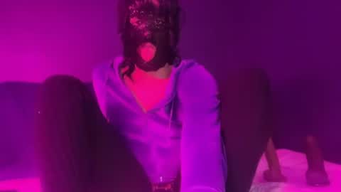 sissycumshooter420 online show from December 19, 8:32 am