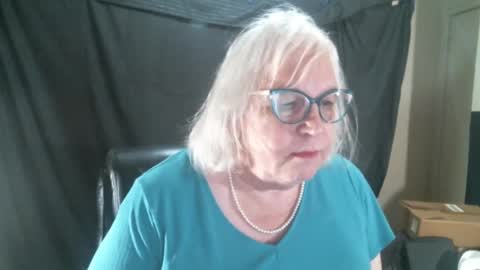 Sissy Diane online show from January 13, 12:30 am