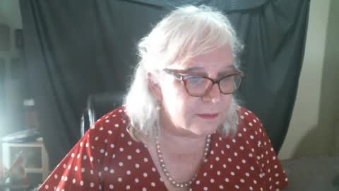 Sissy Diane online show from September 29, 11:37 pm