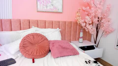 skarletkiss_ online show from March 29, 7:37 pm