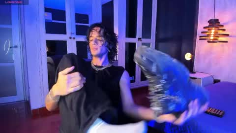 Mac online show from April 25, 1:13 pm