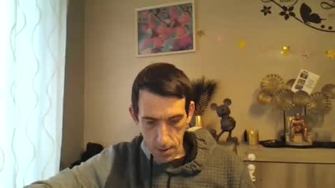 SkinnyBigCock2 online show from February 11, 8:15 am