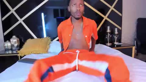 Natasha  Aaron online show from January 9, 9:31 pm