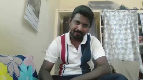 Indianslut1431 online show from February 5, 8:40 am