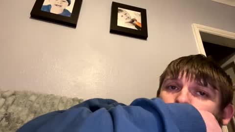 skuzzy25 online show from January 13, 11:06 pm