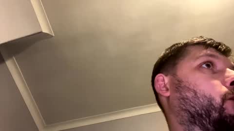 skuzzy25 online show from March 12, 10:39 pm