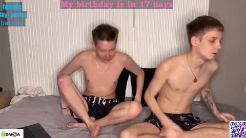 sky_hunter online show from December 4, 4:50 pm