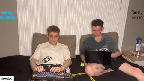 sky_hunter online show from November 22, 6:17 pm