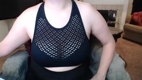 SKYLE   online show from November 14, 7:21 am