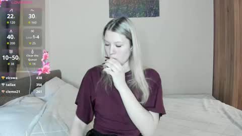 skyedavis online show from February 18, 7:24 pm