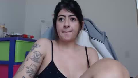 Skyler online show from March 4, 5:24 pm