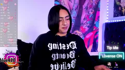 blue online show from December 20, 4:58 pm