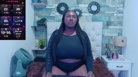skyler_naomi online show from May 15, 6:04 pm