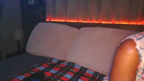 skyonetoo3 online show from November 4, 2:24 am