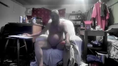 slavboypet online show from May 26, 6:19 am