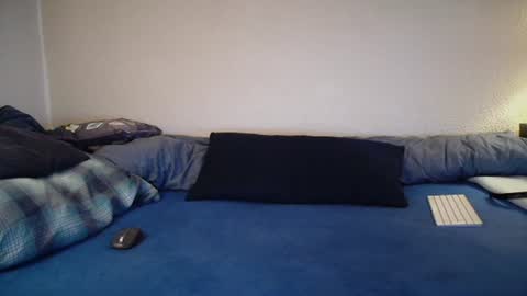 SexySlaveBoy online show from June 24, 7:43 pm