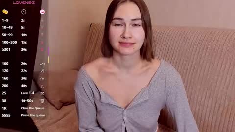 Alice online show from January 8, 10:59 pm