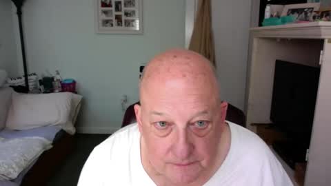 slick50000 online show from May 4, 7:09 pm
