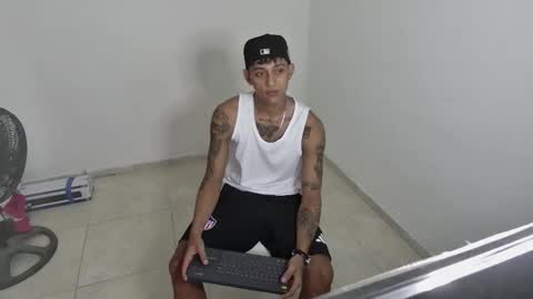 slim_master12 online show from September 15, 6:37 am