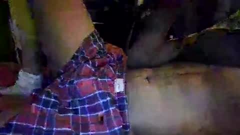 Snapshot of slimeguy315 chatting on December 22, 9:22 am slimeguy315 online show from December 22, 9:22 am