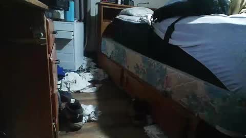 sliprock1052081 online show from October 16, 11:10 am